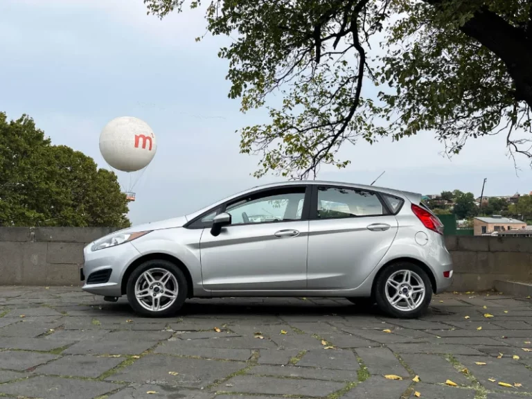 Ford Fiesta SE
