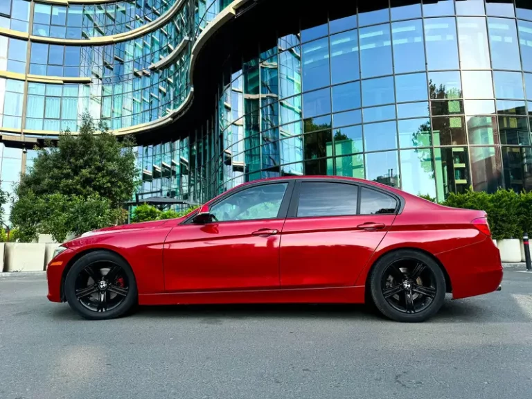 BMW 328i