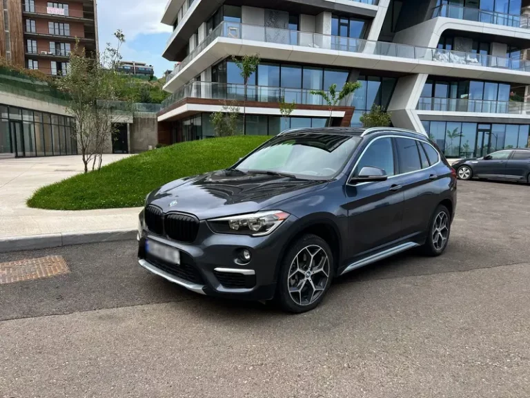 BMW X1