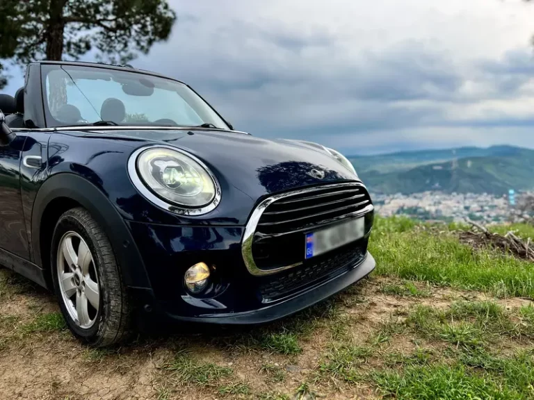 Mini Cabrio Blue
