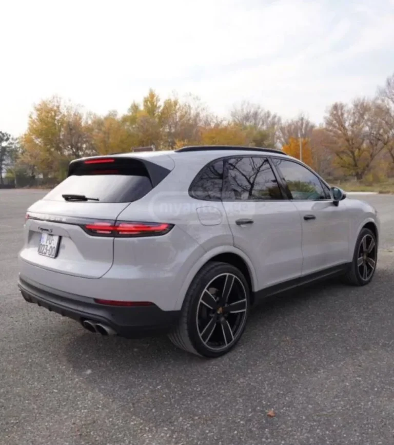Porsche Cayenne S